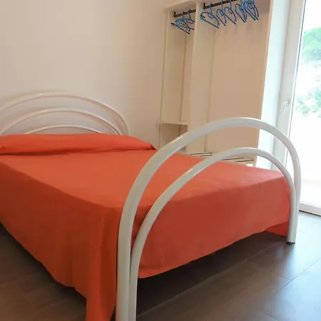 Modern Terraced House Villa