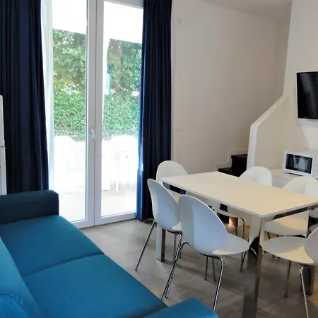 Modern Terraced House Villa